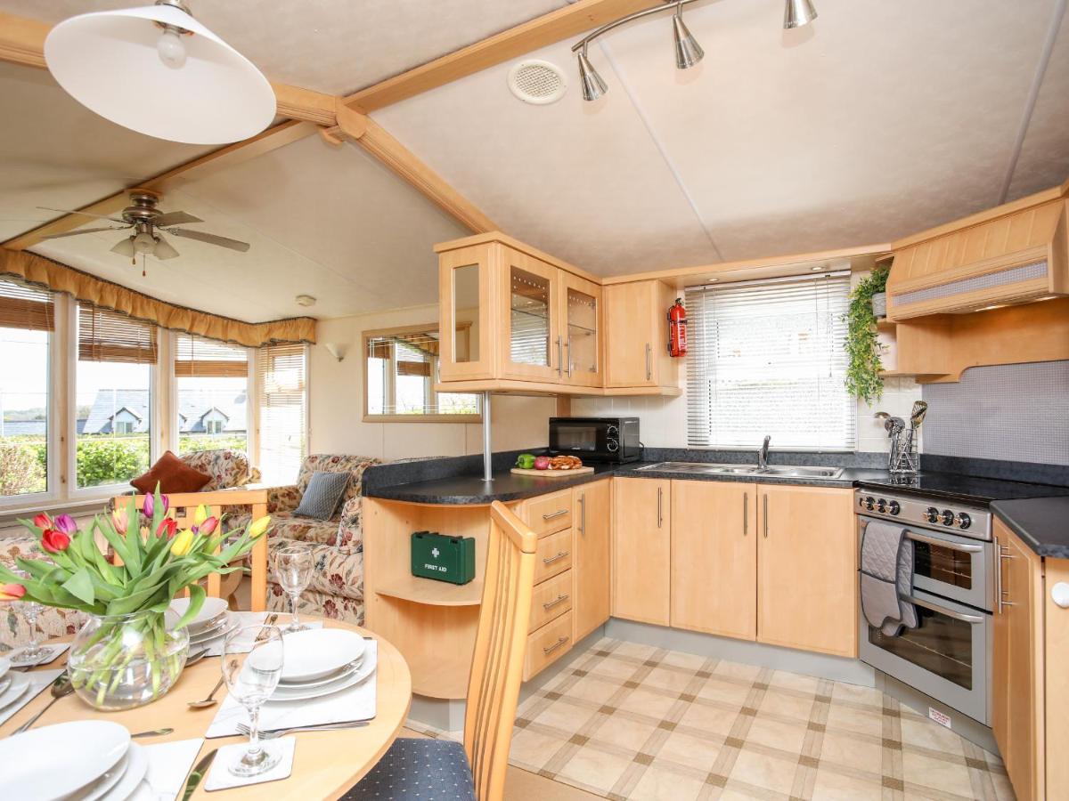 Bryn Hyfryd Caravan Penrhos-Lligwy Exterior foto